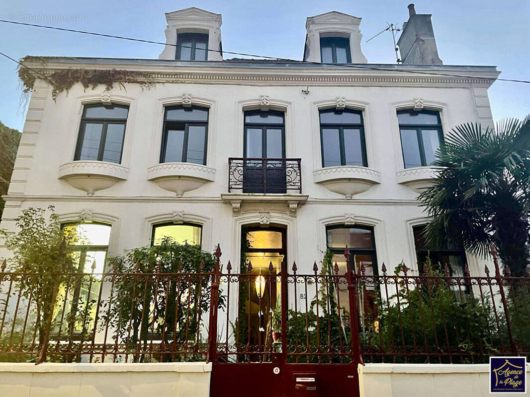 Maison à CALAIS