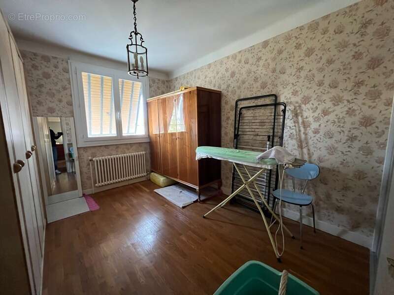 Appartement à LOYETTES