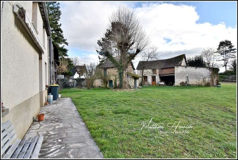 Maison à BUEIL