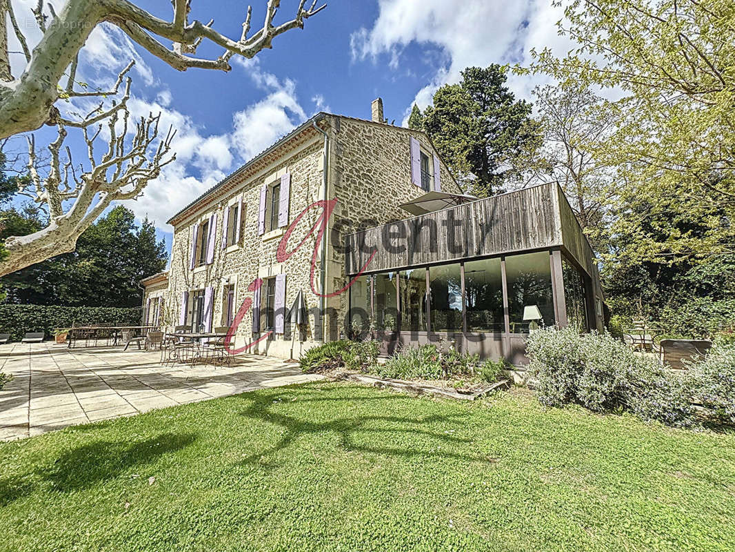 Maison à CABANNES