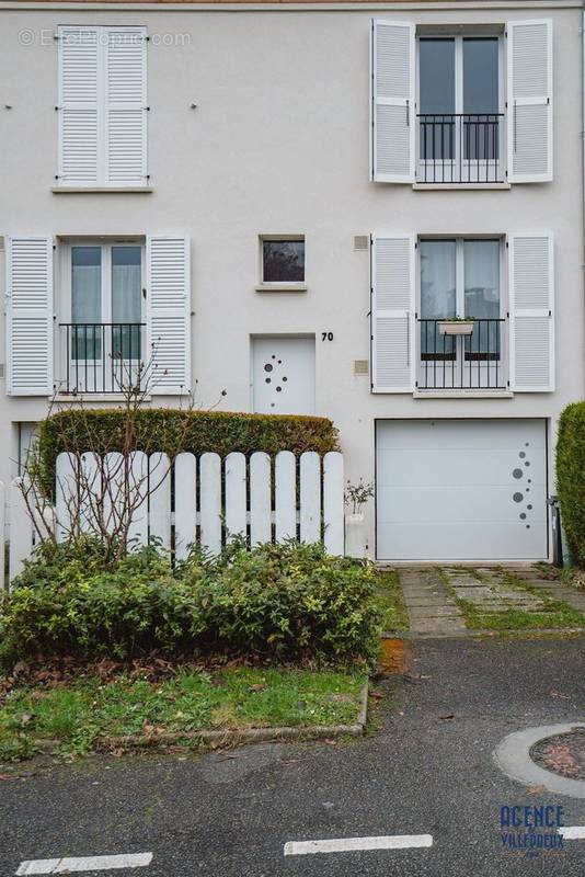 Maison à VILLEPREUX