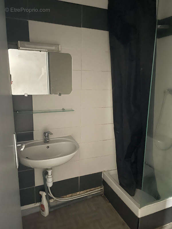 Appartement à MARSEILLE-2E