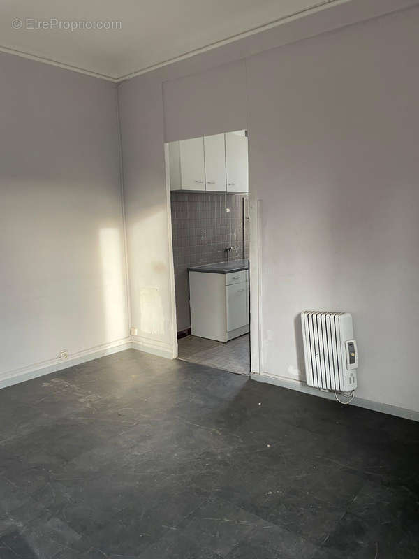 Appartement à MARSEILLE-2E