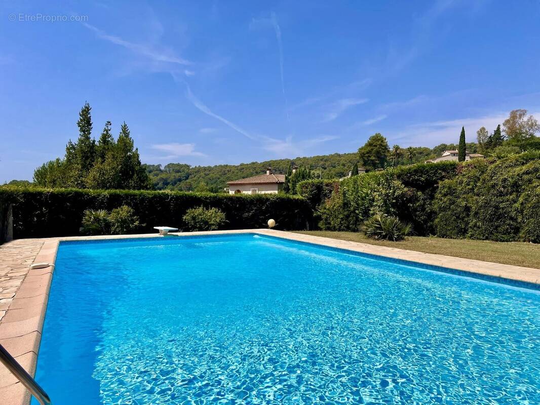 Maison à LA COLLE-SUR-LOUP