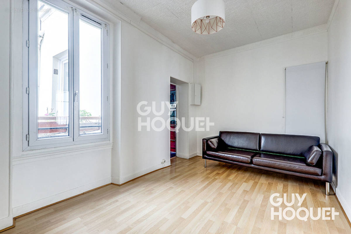 Appartement à PARIS-20E