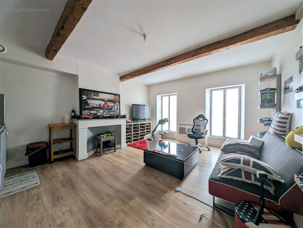 Appartement à VERDUN-SUR-GARONNE