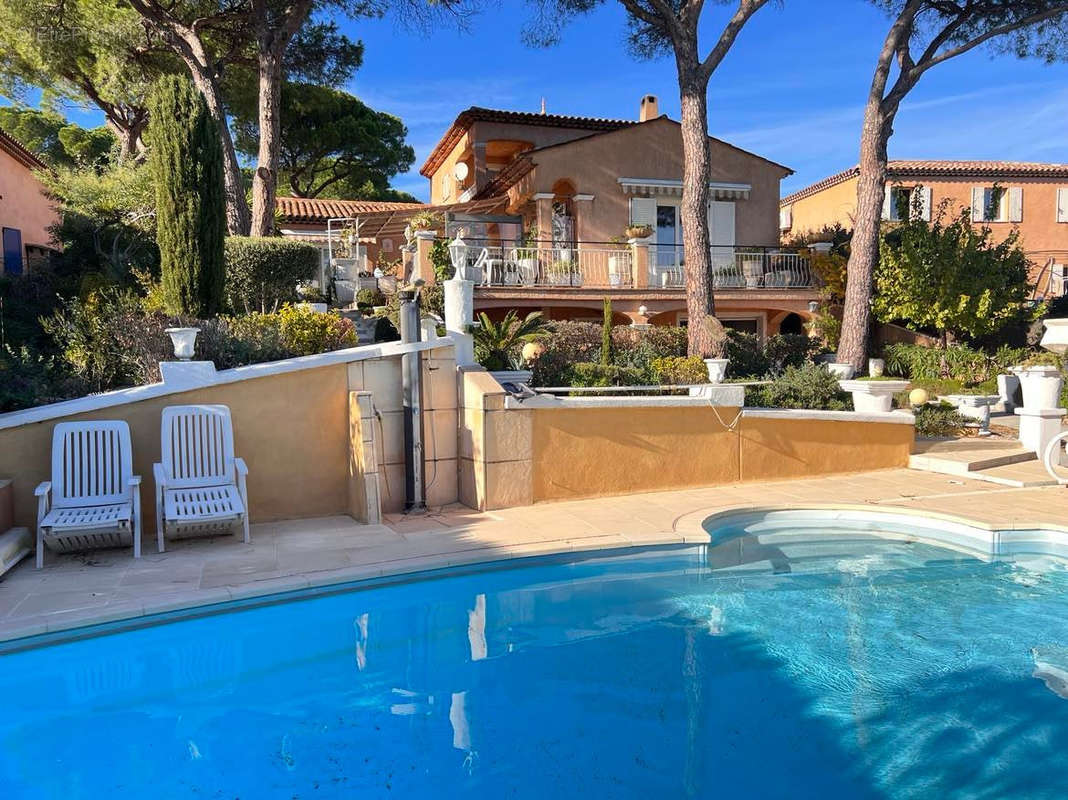 Maison à FREJUS