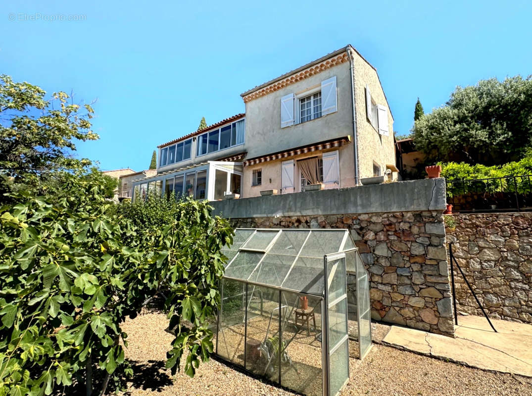 Maison à DRAGUIGNAN