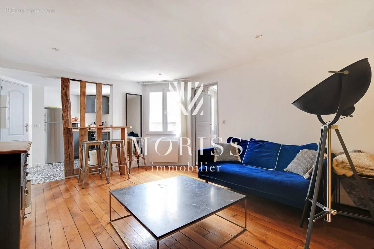 Appartement à PARIS-2E