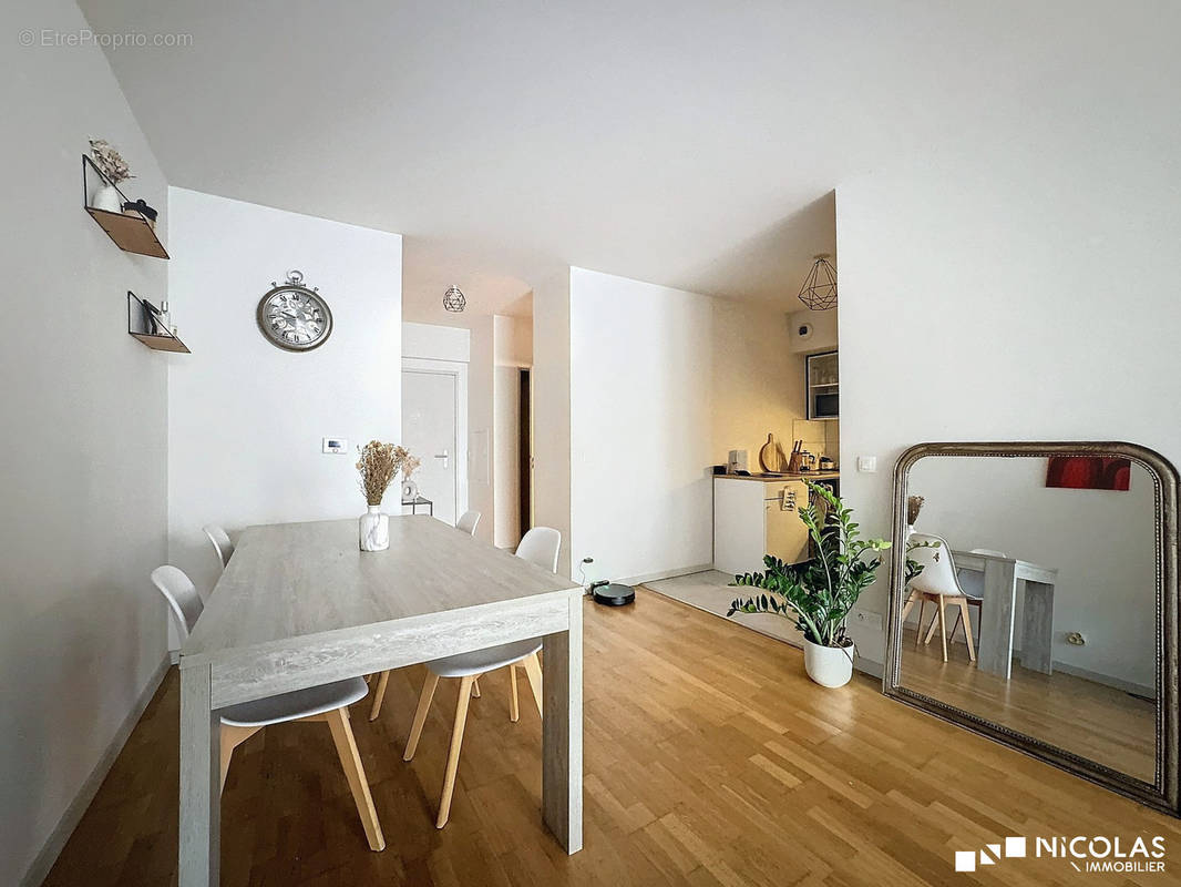 Appartement à BORDEAUX