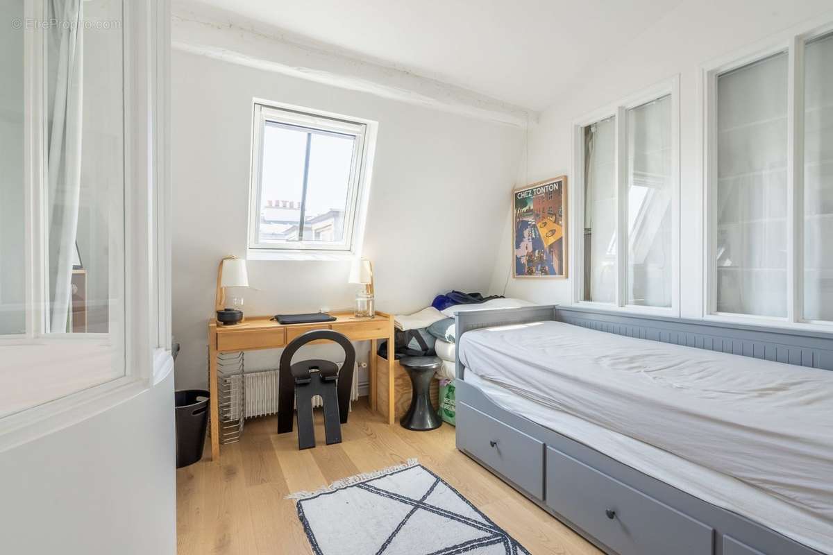 Appartement à PARIS-9E