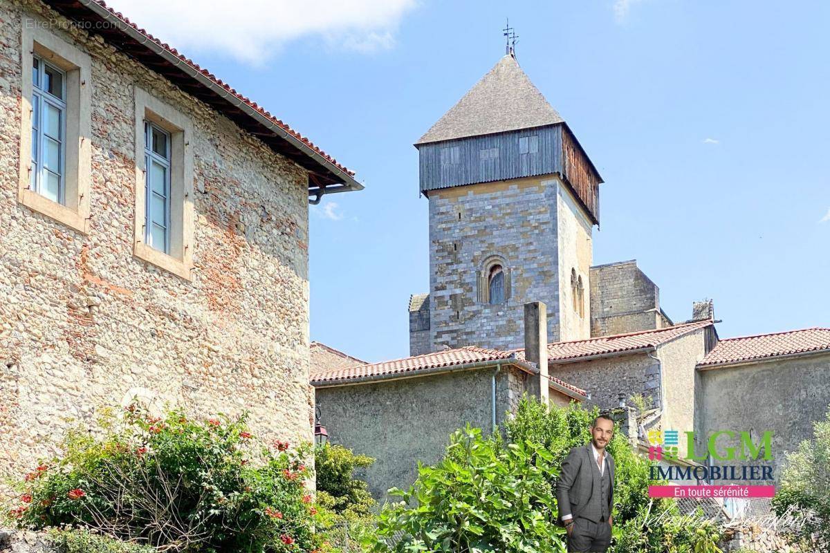 Maison à SAINT-BERTRAND-DE-COMMINGES