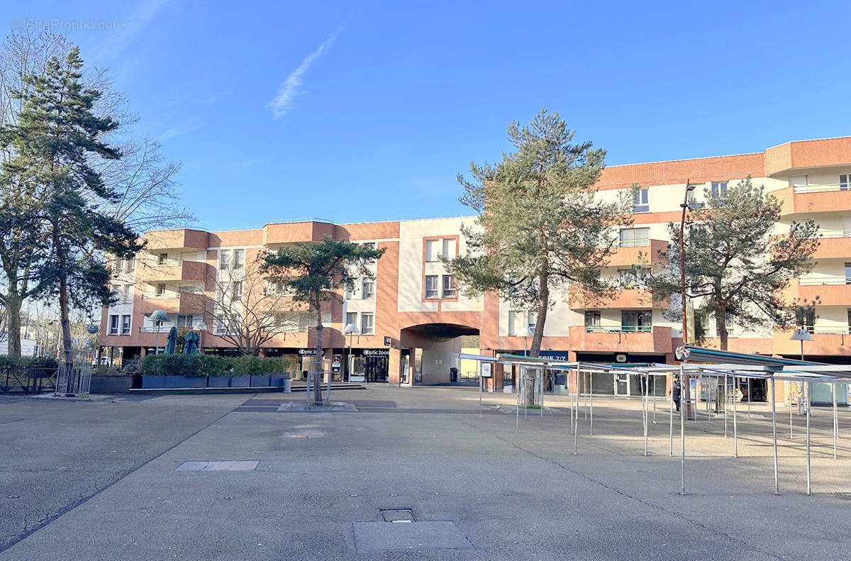 Appartement à MONTIGNY-LE-BRETONNEUX