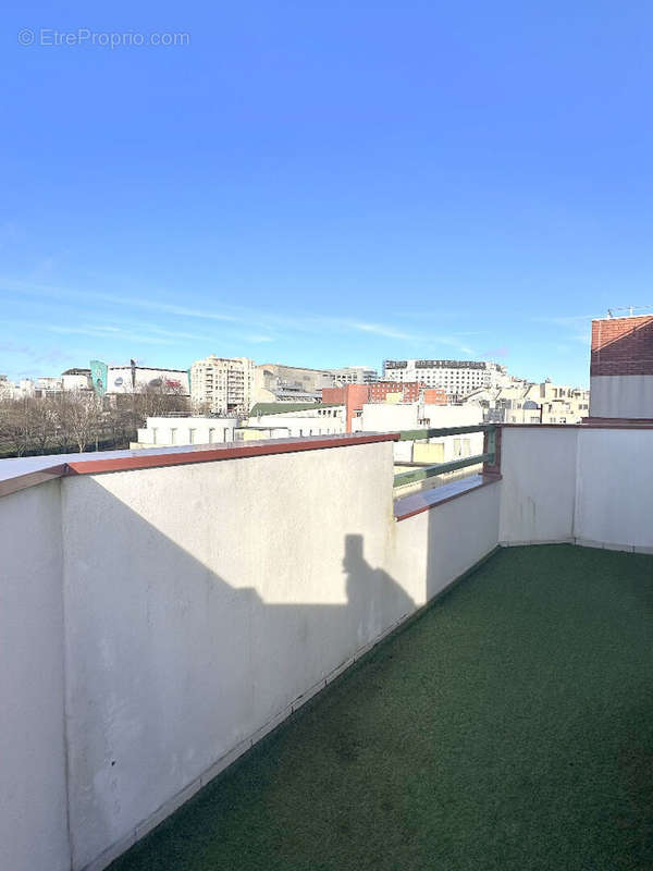 Appartement à MONTIGNY-LE-BRETONNEUX