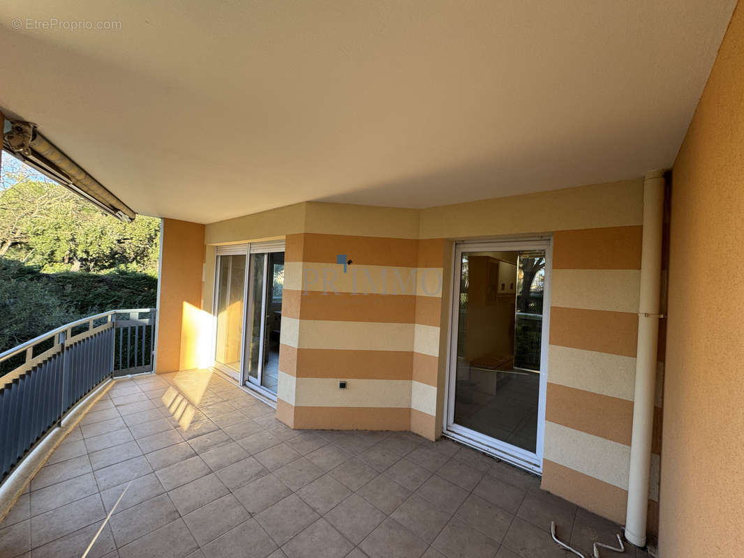 Appartement à FREJUS