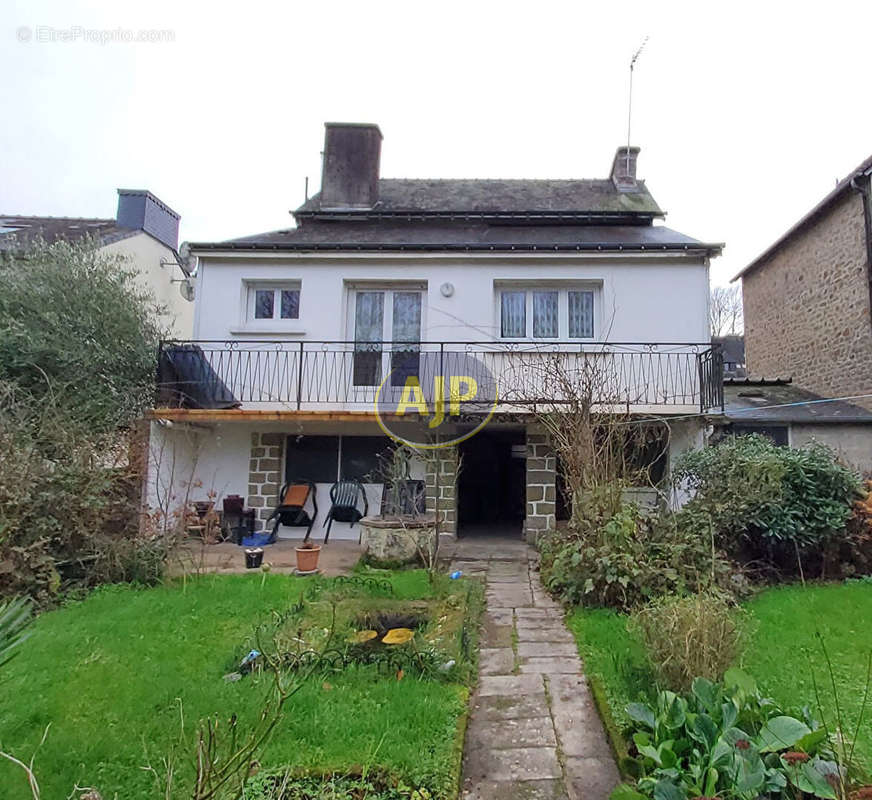 Maison à PONTIVY