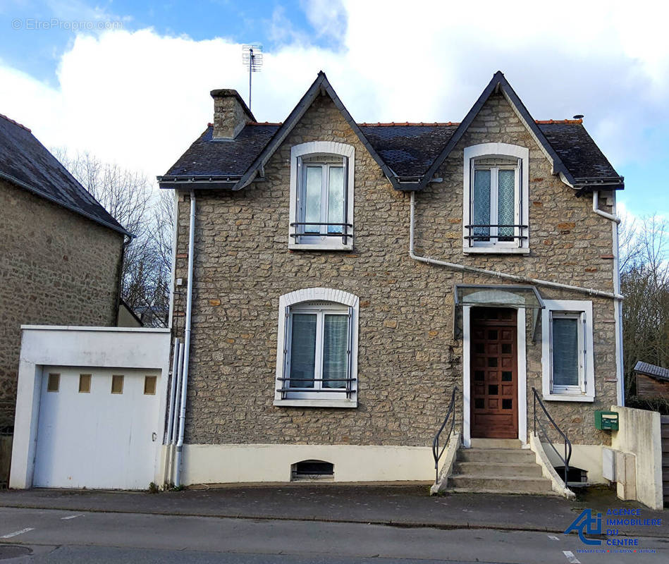 Maison à PONTIVY