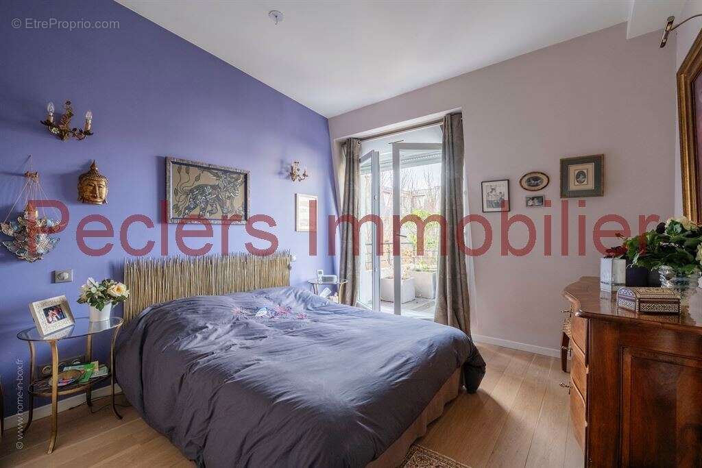 Appartement à NANTERRE