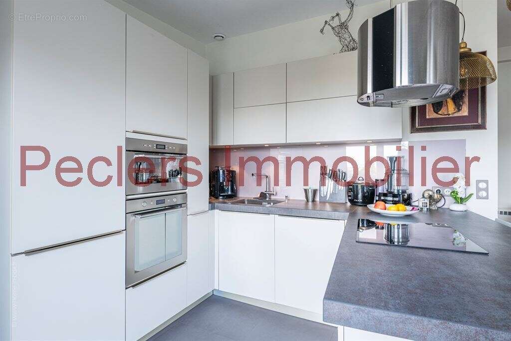 Appartement à NANTERRE