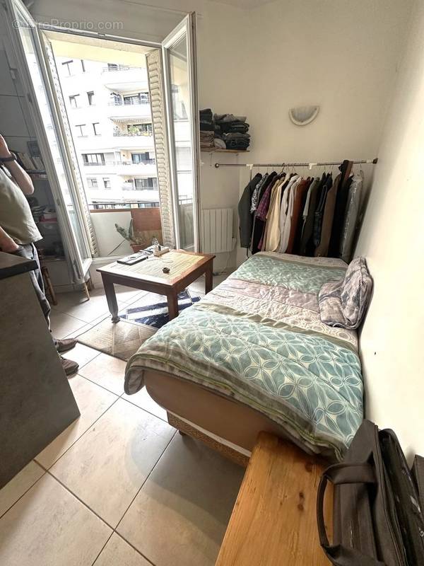 Appartement à PARIS-19E