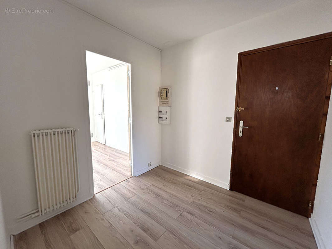 Appartement à GRAVIGNY