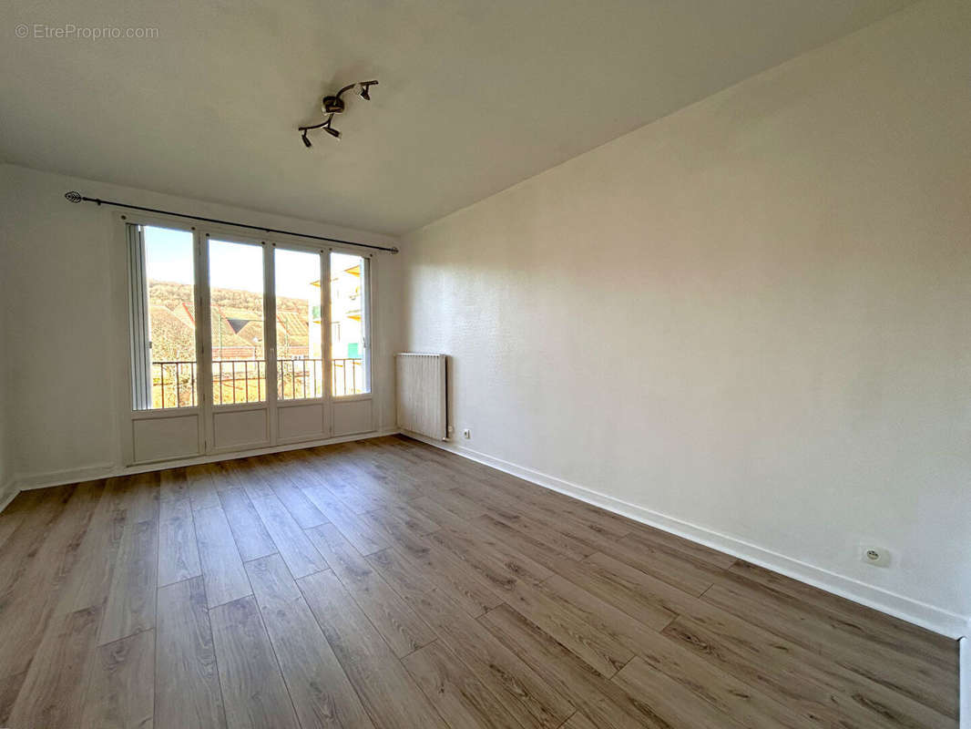 Appartement à GRAVIGNY