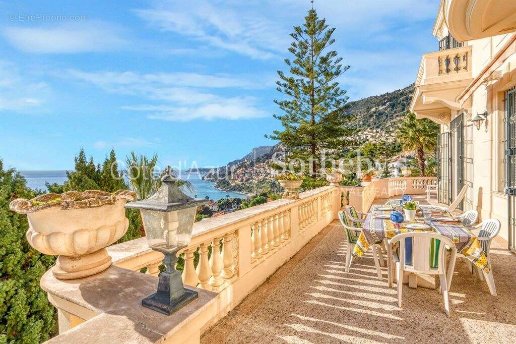 Maison à ROQUEBRUNE-CAP-MARTIN