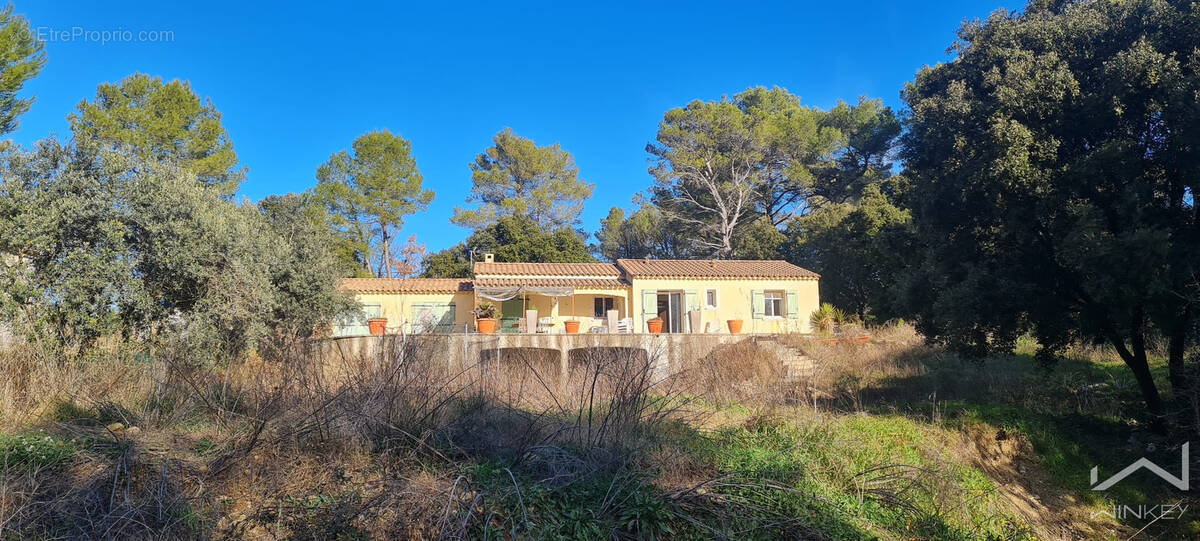 Maison à TRANS-EN-PROVENCE