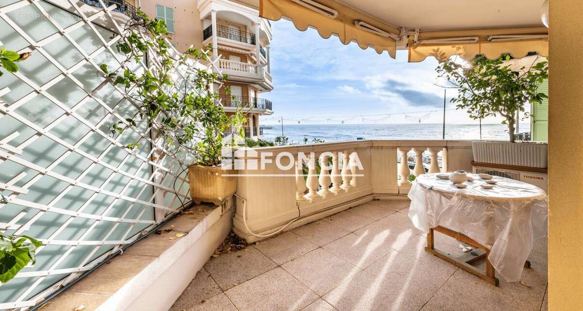 Appartement à MENTON