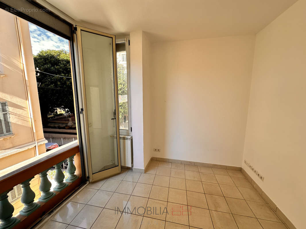 Appartement à BEAUSOLEIL