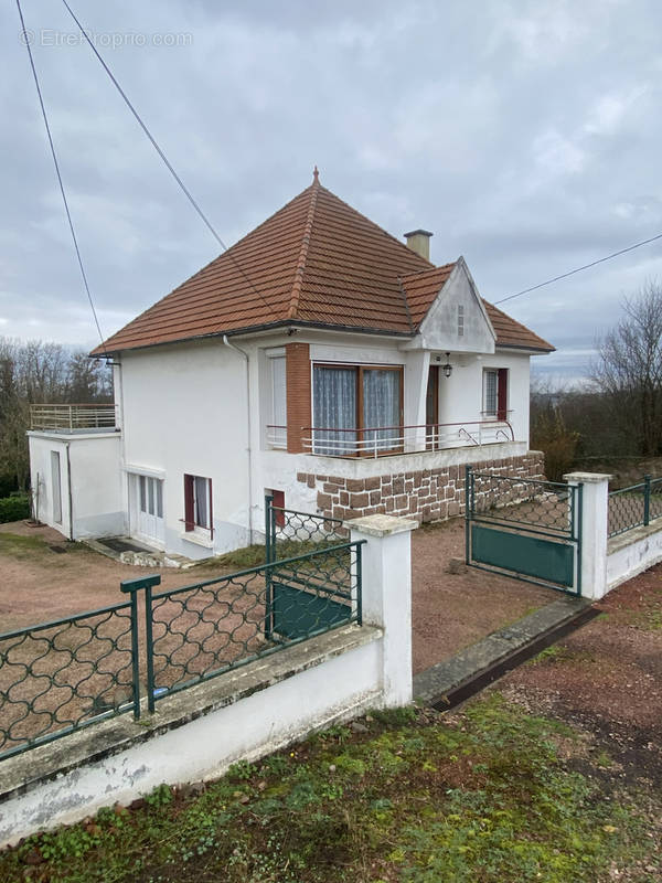 Maison à LAPALISSE