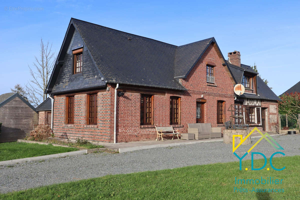 Maison à HERICOURT-EN-CAUX