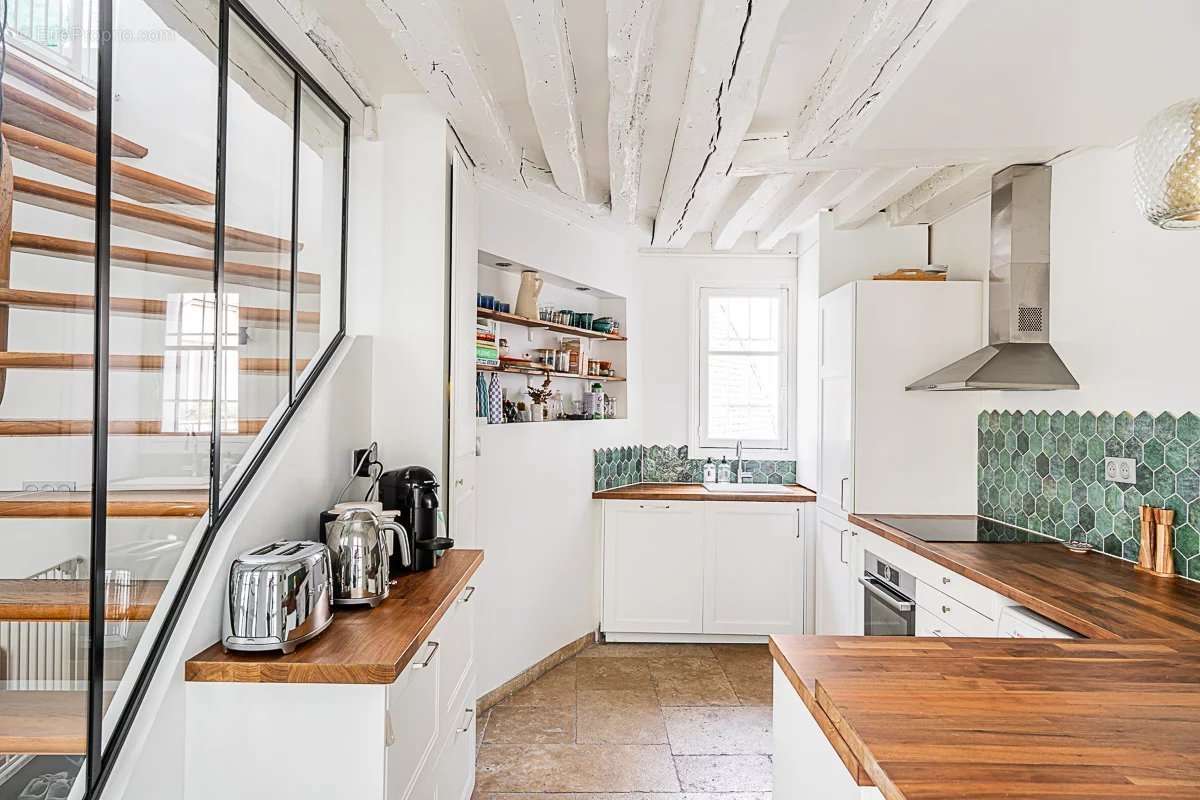 Appartement à PARIS-6E