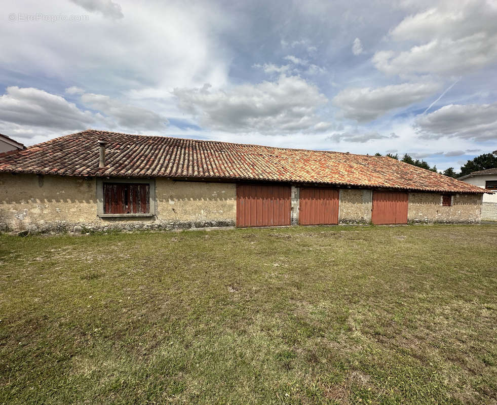 Maison à CHENAUD