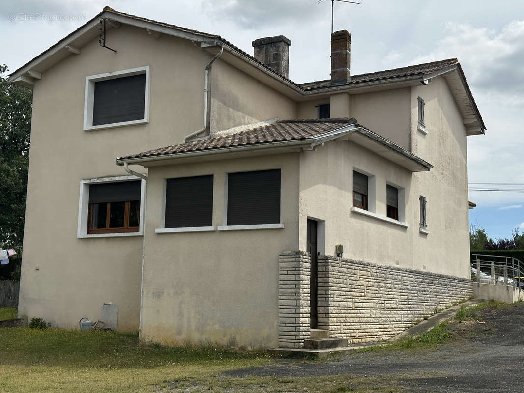 Maison à CHENAUD