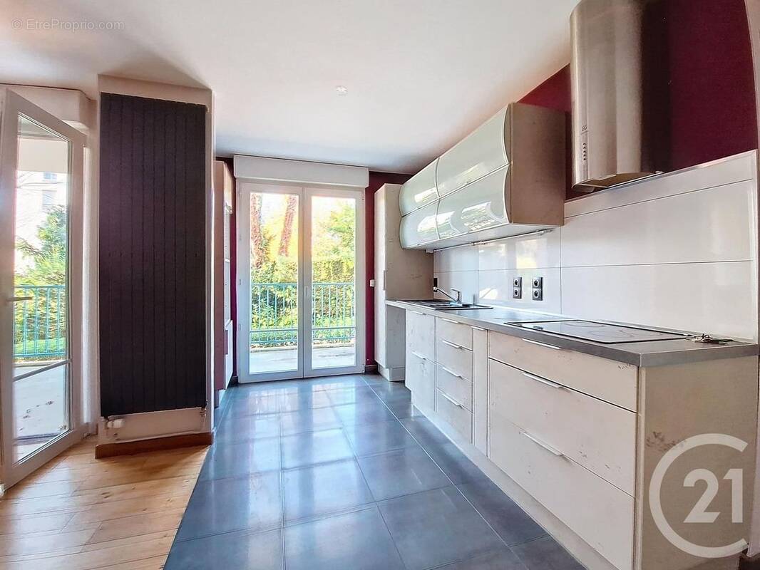 Appartement à MELUN