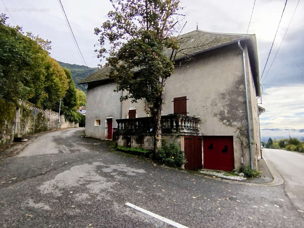 Maison à BEON