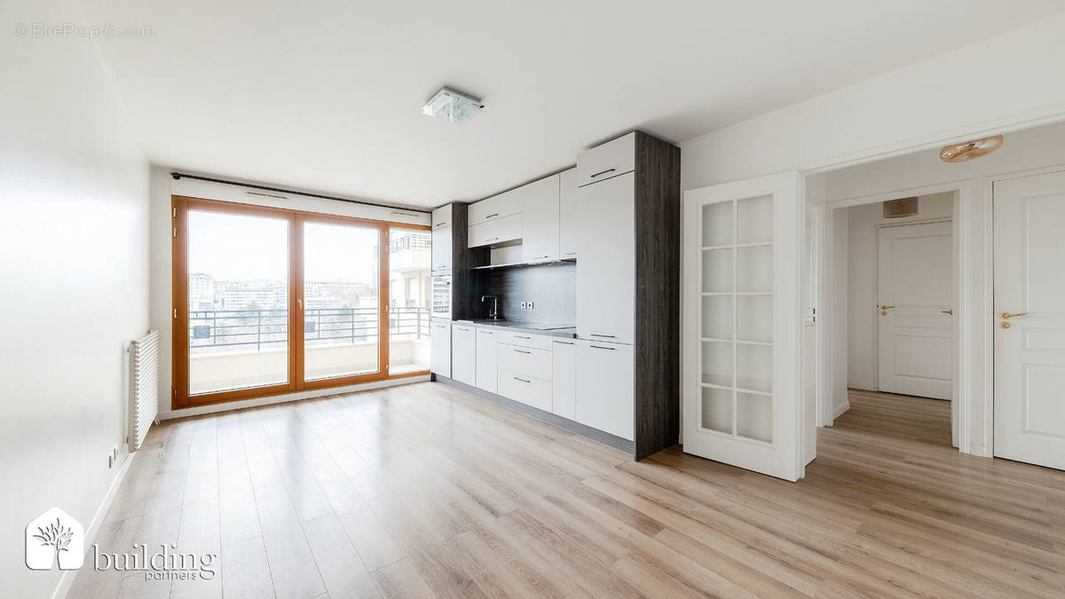 Appartement à LEVALLOIS-PERRET