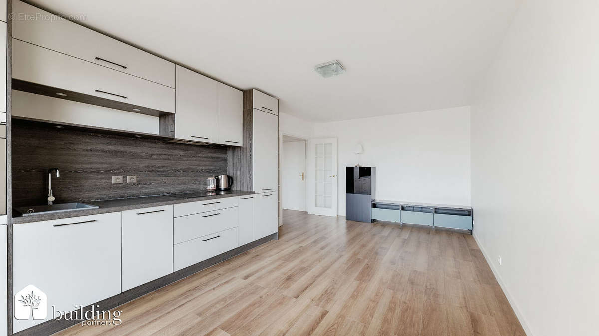 Appartement à LEVALLOIS-PERRET