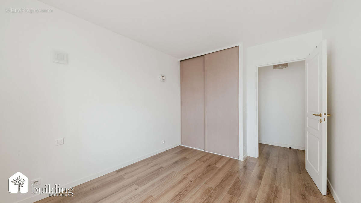 Appartement à LEVALLOIS-PERRET