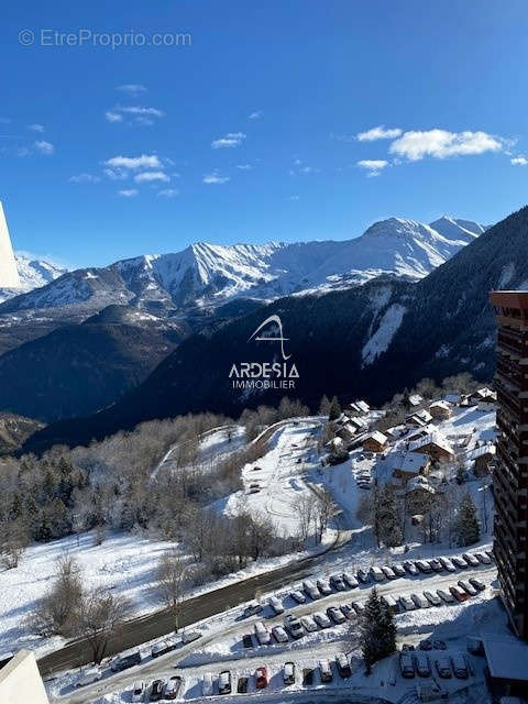 Appartement à LE CHATEL