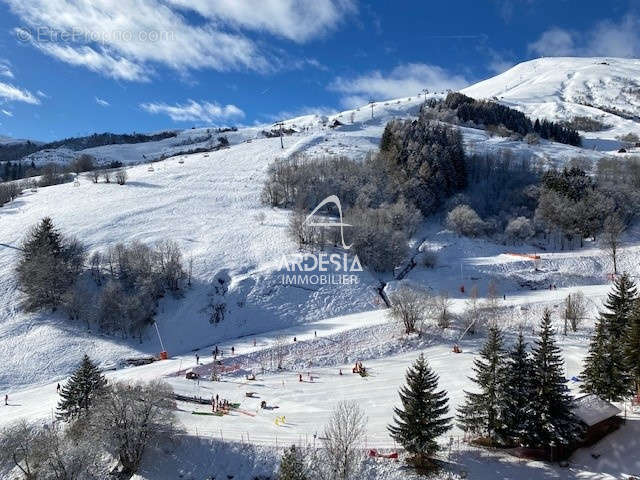 Appartement à LE CHATEL