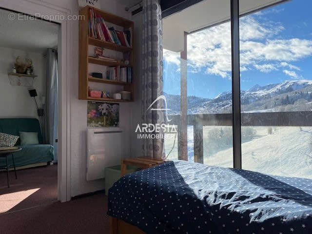 Appartement à LE CHATEL