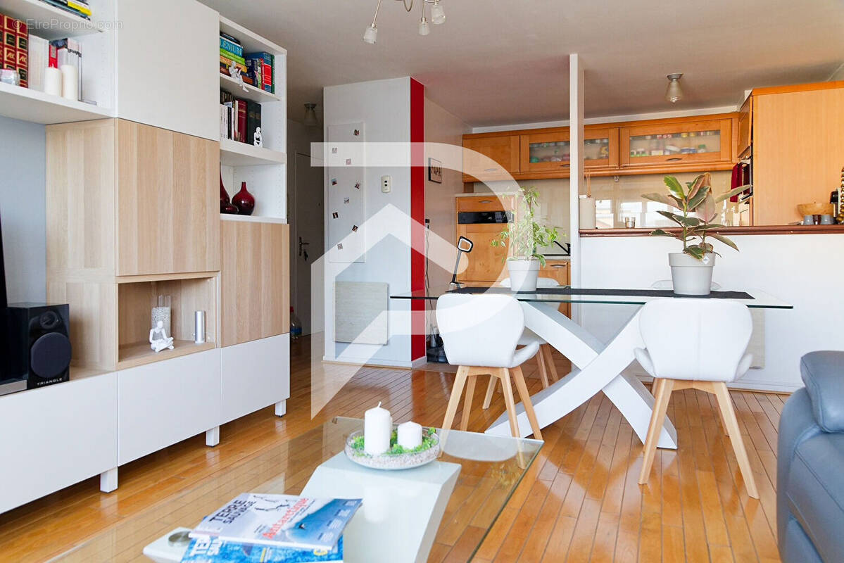 Appartement à LIMEIL-BREVANNES