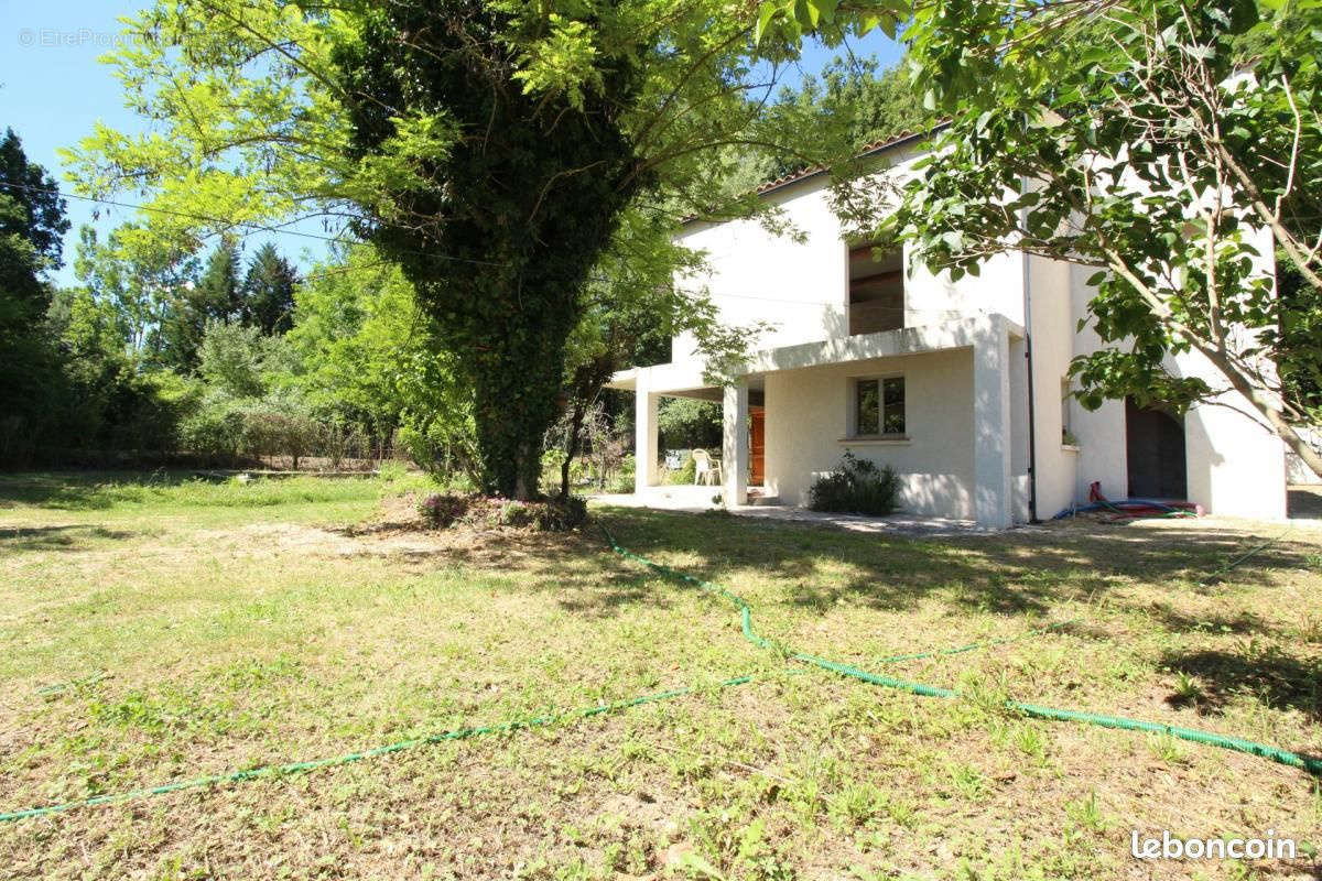 Maison à MEYRARGUES