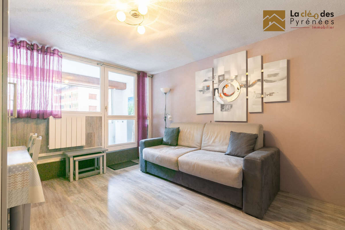 Salon/séjour - Appartement à SAINT-LARY-SOULAN