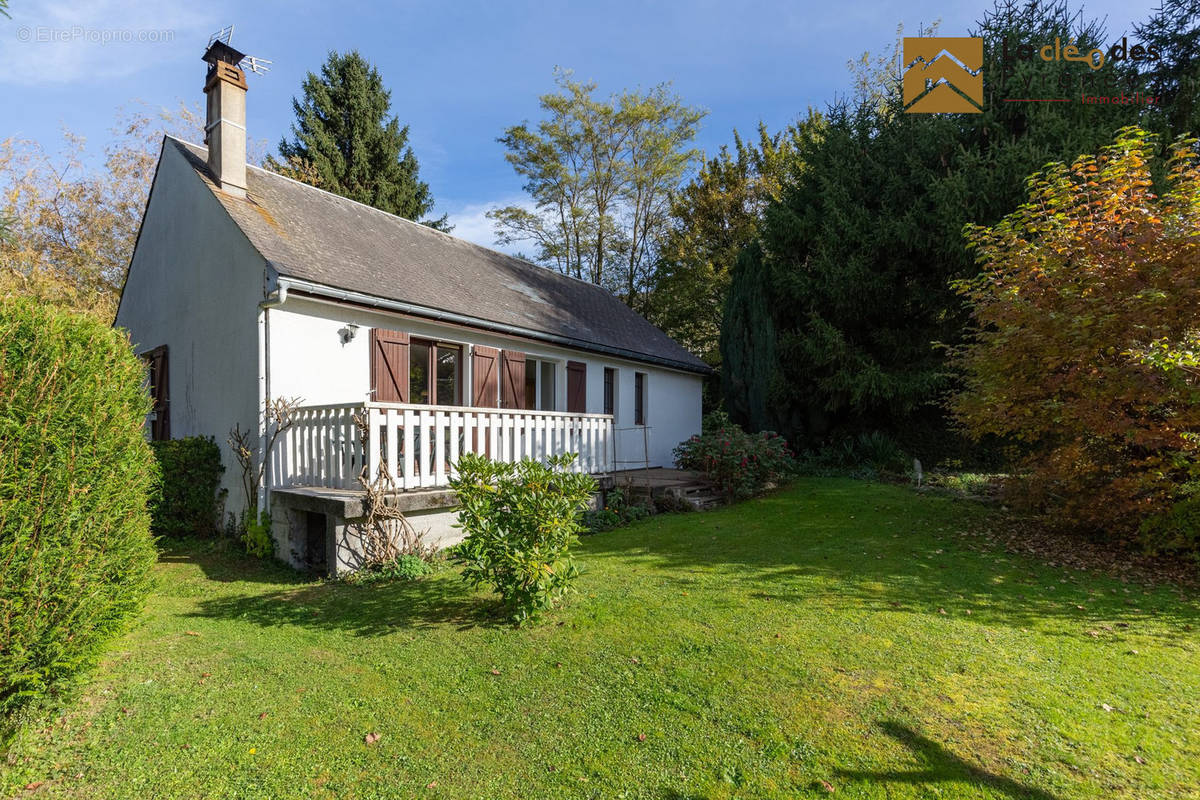 Maison à SARRANCOLIN