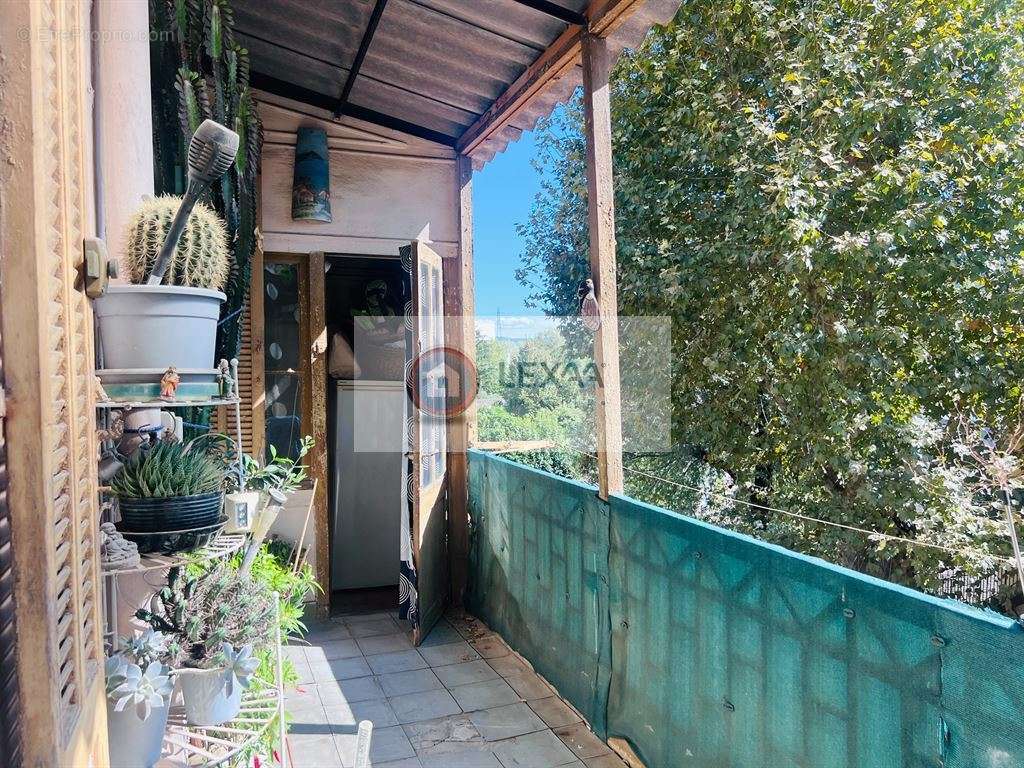 Appartement à MARSEILLE-11E