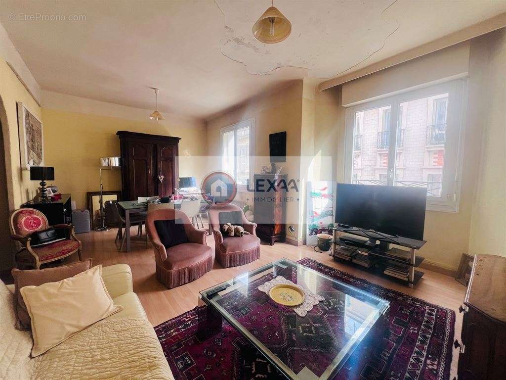 Appartement à MARSEILLE-6E