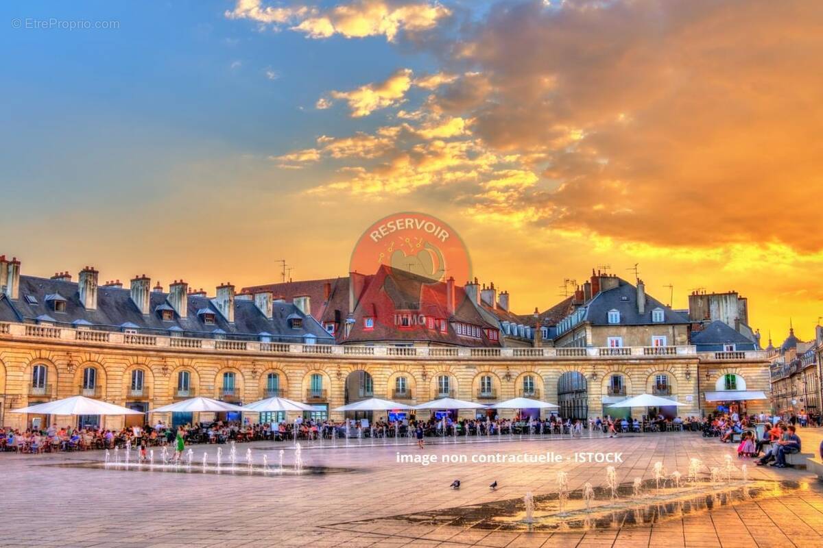 Commerce à DIJON